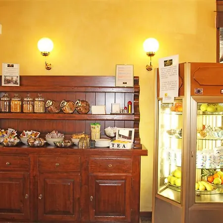 Отель Ristorante Leon D'oro