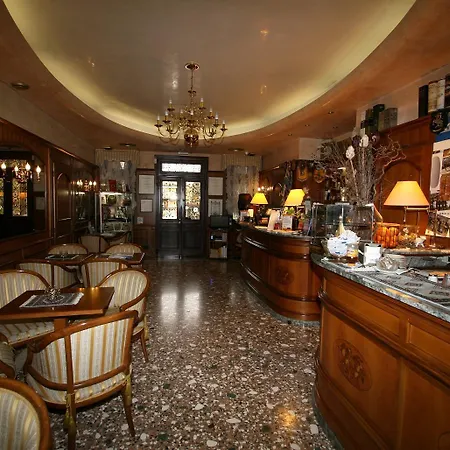 Ristorante Leon D'oro Otel 3*