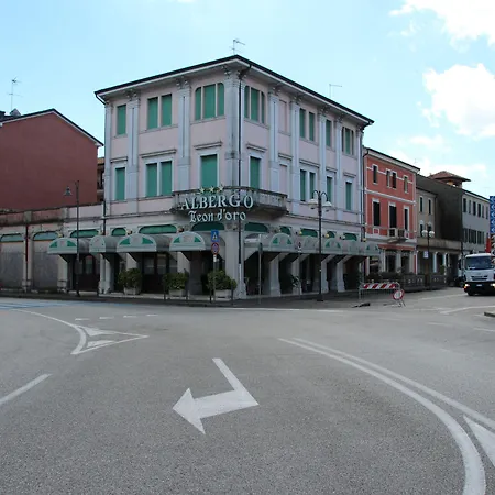 艾尔伯格里昂多罗餐厅酒店