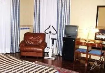 艾尔伯格里昂多罗餐厅酒店 3* 皮亚韦河畔诺文塔