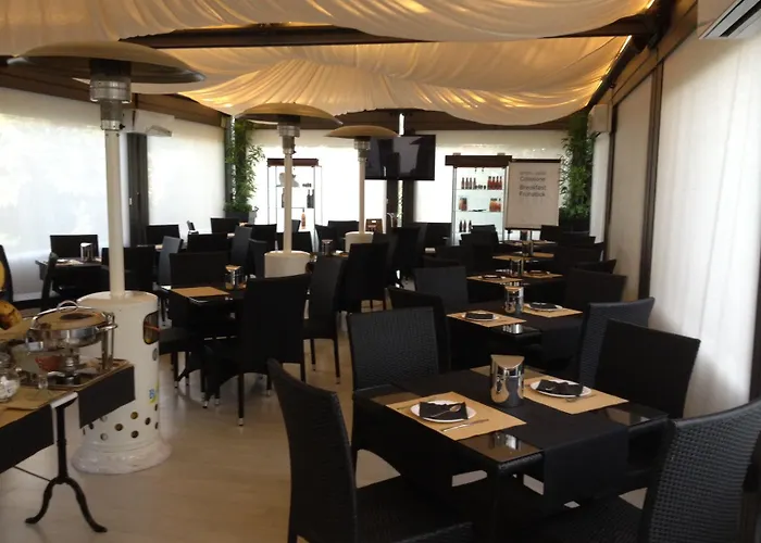 艾尔伯格里昂多罗餐厅酒店 酒店